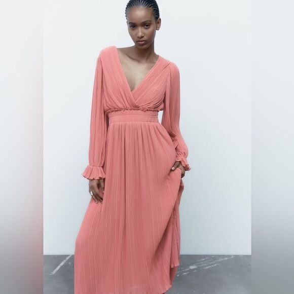 Zara Pleated Midi Dress New - Picture 9 of 9